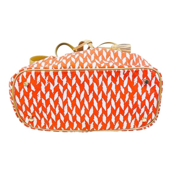 McLaughlin Orange and White Geometric Shoulder Bag with Drawstring - Picture 2 of 7